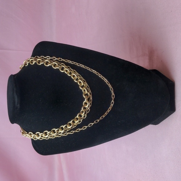PrettyLittleThing Gold Triple Chain Necklace - Picture 1 of 5
